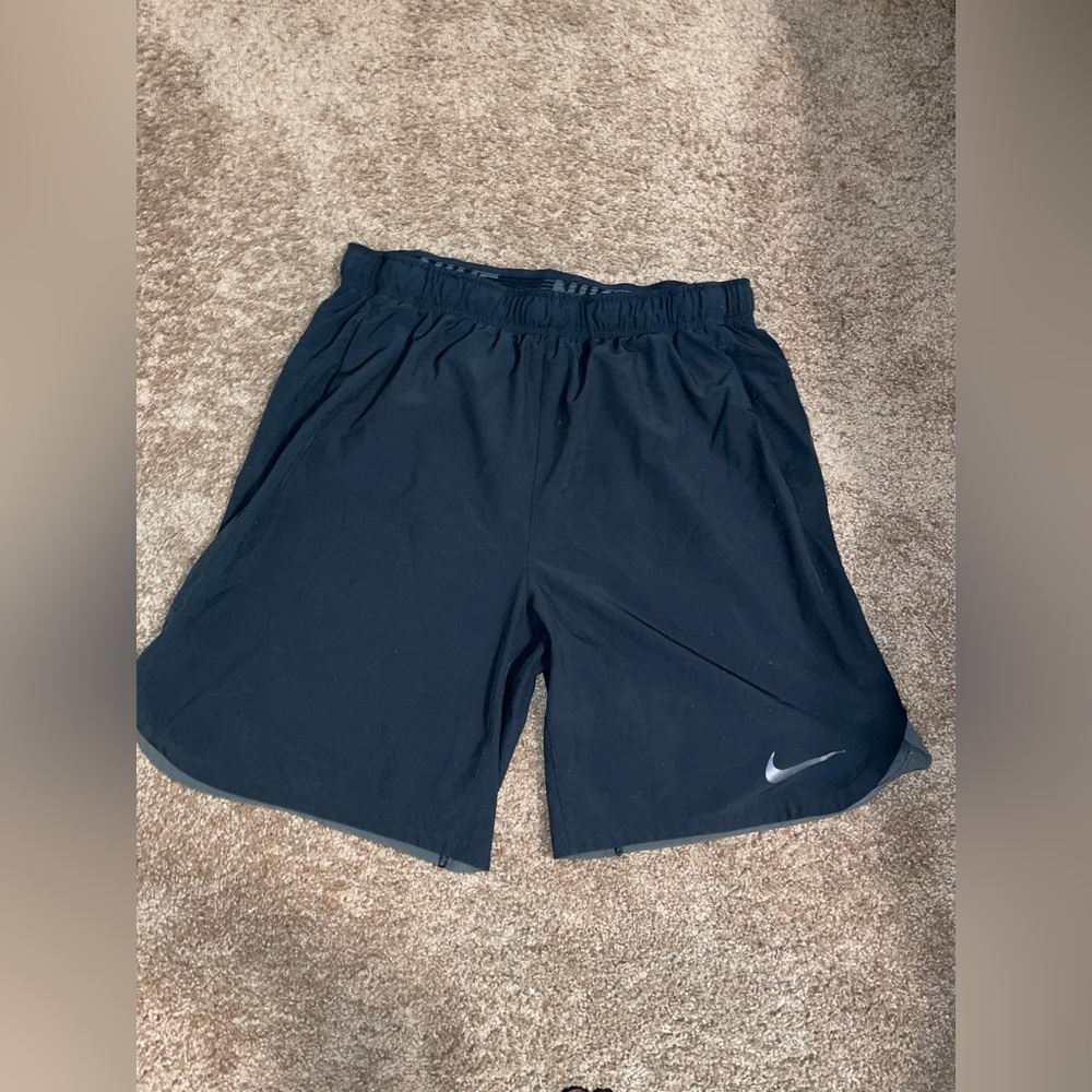 NIKE MENS SHORTS, NIKE LARGE, MENS NIKE
